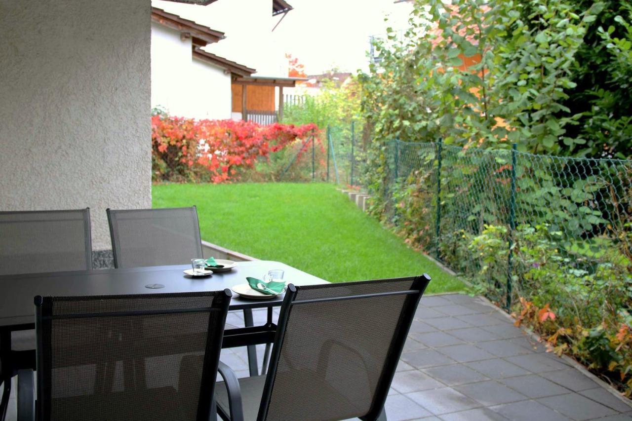 Studio-Apartment Mit Garten, Parkplatz & Kueche Ofemburgo Exterior foto